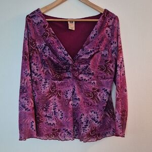 Vintage Y2K Twist Front Sheer Sleeve Lettuce Hem Top Fairy Core Whimsy Goth